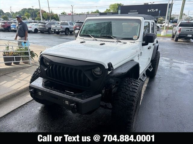 2020 Jeep Wrangler Sport S's photo