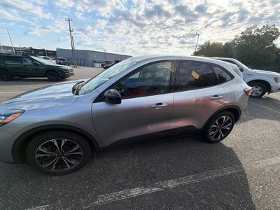 2022 Ford Escape SE