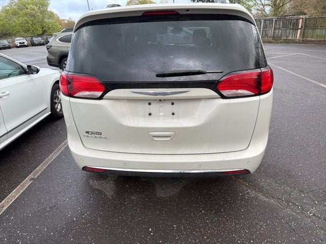 2020 Chrysler Pacifica Touring L Plus