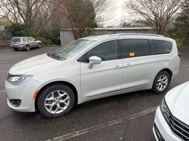 2020 Chrysler Pacifica Touring L Plus