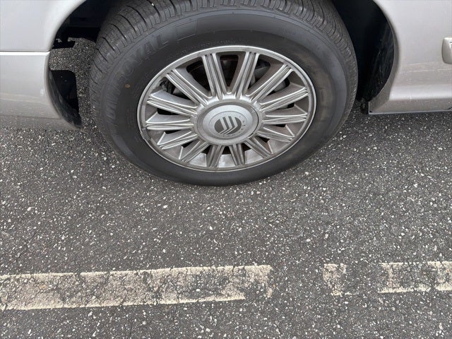 2011 Mercury Grand Marquis LS