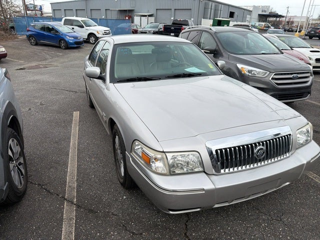 2011 Mercury Grand Marquis LS