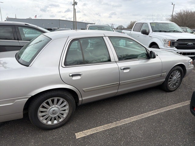 2011 Mercury Grand Marquis LS