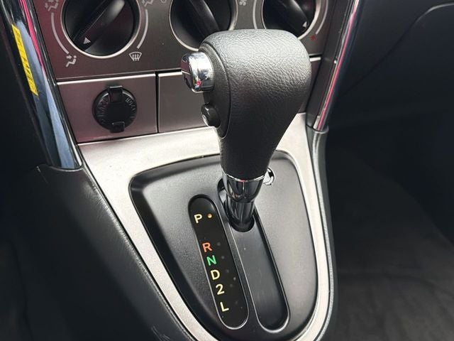 2004 Toyota Matrix Standard