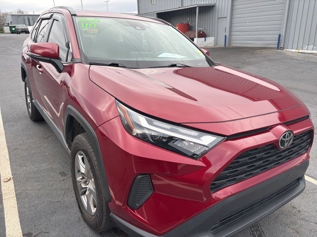 2022 Toyota RAV4 XLE