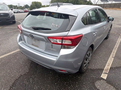 2019 Subaru Impreza 2.0i