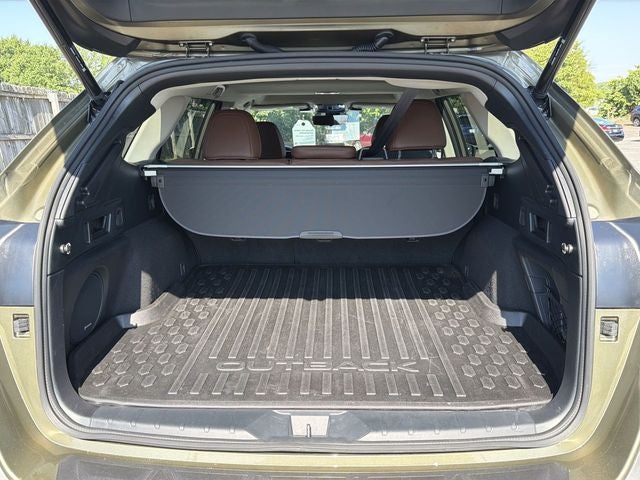 2023 Subaru Outback Touring XT