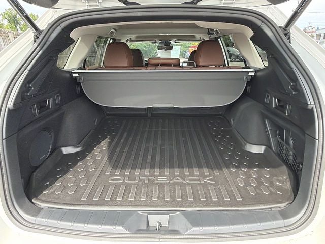 2023 Subaru Outback Touring XT