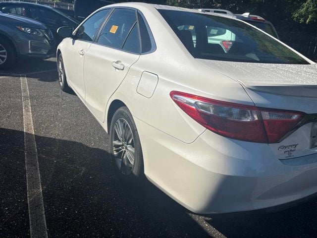 2015 Toyota Camry SE