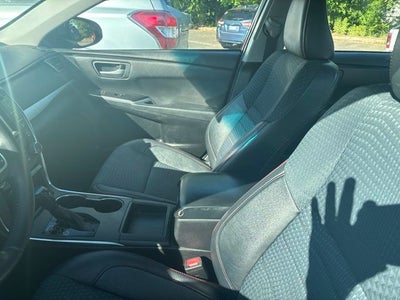 2015 Toyota Camry SE