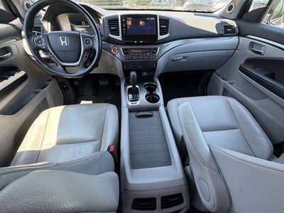 2016 Honda Pilot EX-L w/Rear Entertainment System