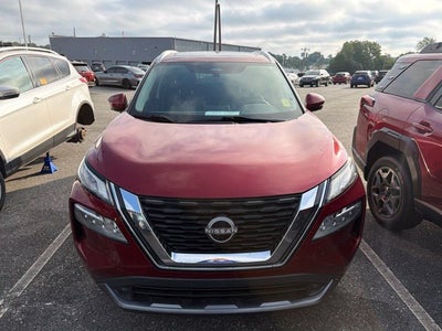 2022 Nissan Rogue SL