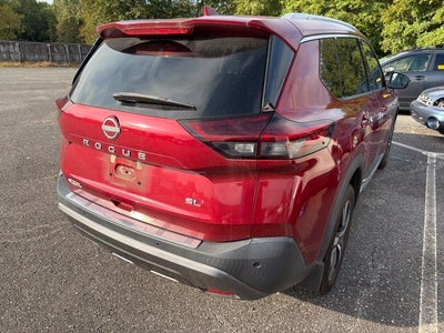 2022 Nissan Rogue SL