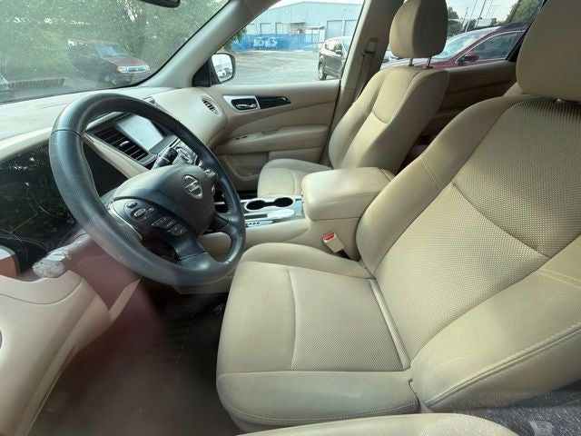 2018 Nissan Pathfinder SV