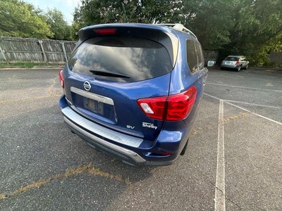 2018 Nissan Pathfinder SV