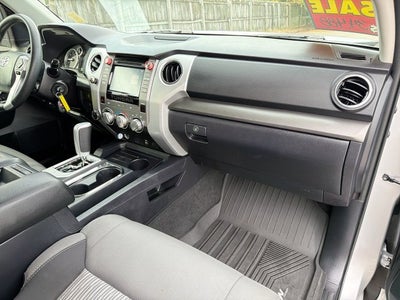 2017 Toyota Tundra SR5