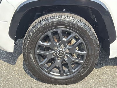 2023 Toyota Tundra Hybrid Platinum