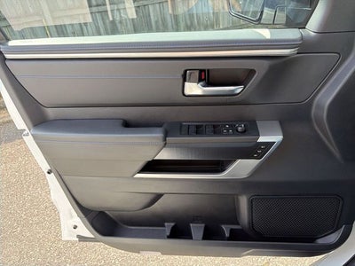 2023 Toyota Tundra Hybrid Platinum