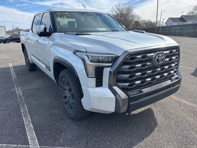 2023 Toyota Tundra Hybrid Platinum