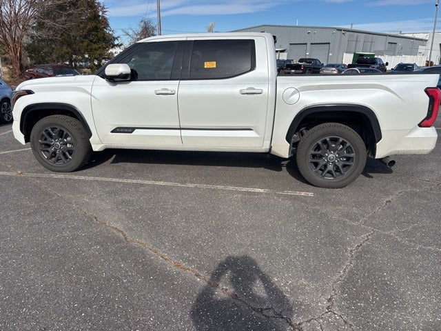 2023 Toyota Tundra Hybrid Platinum