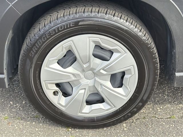 2024 Subaru Forester Base