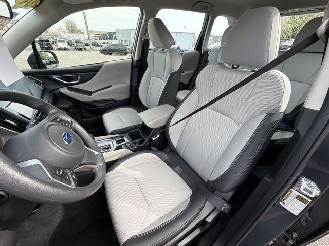 2024 Subaru Forester Base