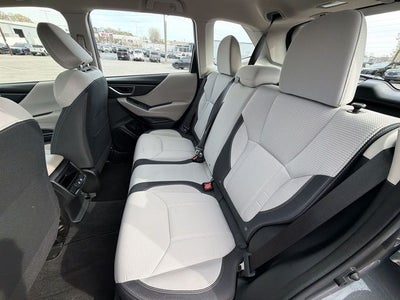 2024 Subaru Forester Base