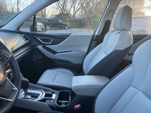 2024 Subaru Forester Base