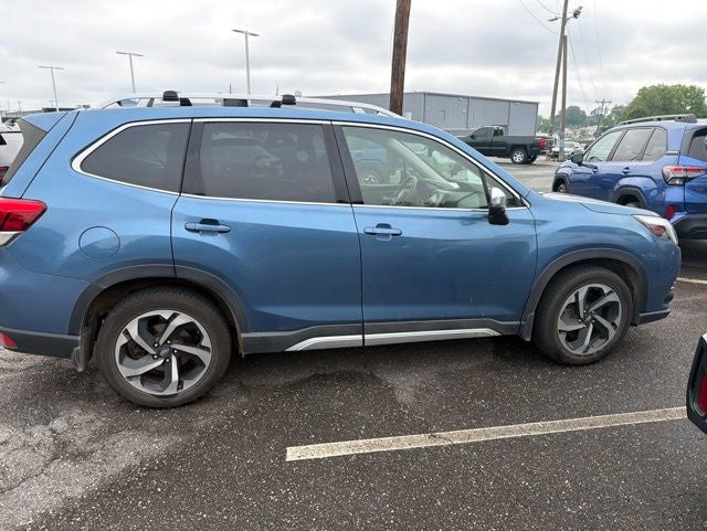 2023 Subaru Forester Touring