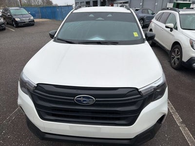 2025 Subaru Forester Base