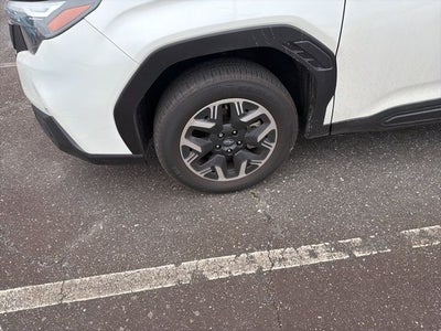 2025 Subaru Forester Base