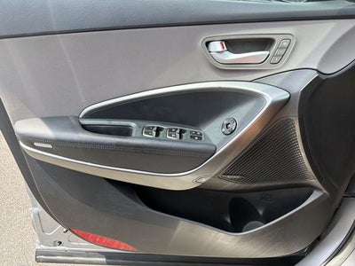 2017 Hyundai Santa Fe SE Ultimate