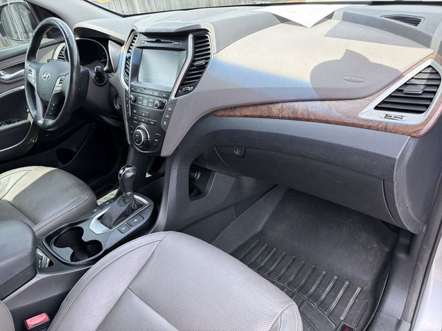2017 Hyundai Santa Fe SE Ultimate