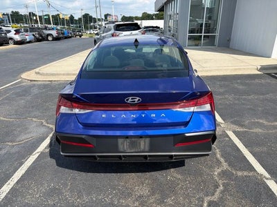 2025 Hyundai Elantra SEL Convenience
