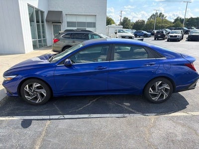 2025 Hyundai Elantra SEL Convenience