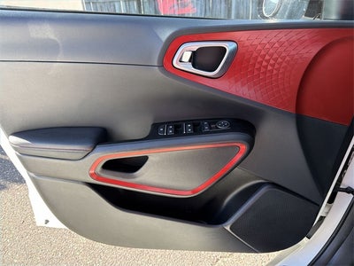 2025 Kia Soul GT-Line