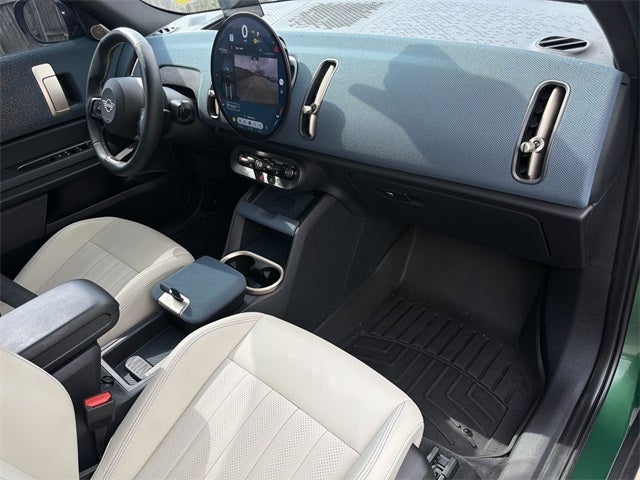 2025 MINI Countryman All4 Signature Plus