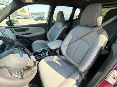 2026 Subaru FORESTER Premium Hybrid
