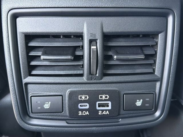 2026 Subaru OUTBACK Touring