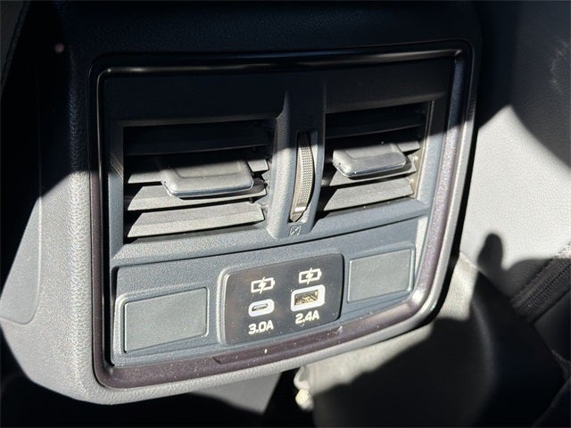 2025 Subaru FORESTER Limited Hybrid