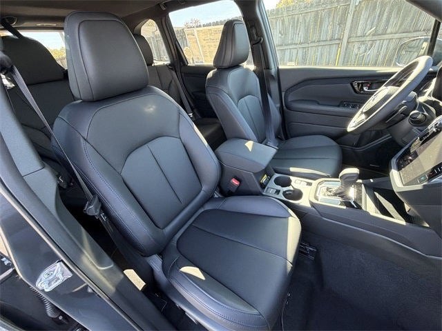 2025 Subaru FORESTER Limited Hybrid