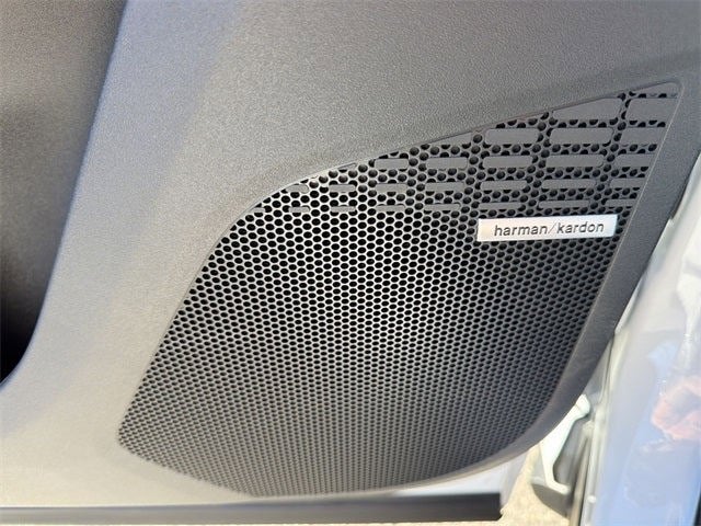 2026 Subaru SOLTERRA Touring XT