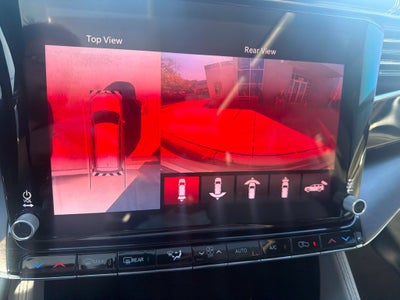 2023 Jeep Grand Wagoneer Base