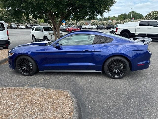 2016 Ford Mustang V6