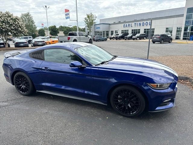2016 Ford Mustang V6