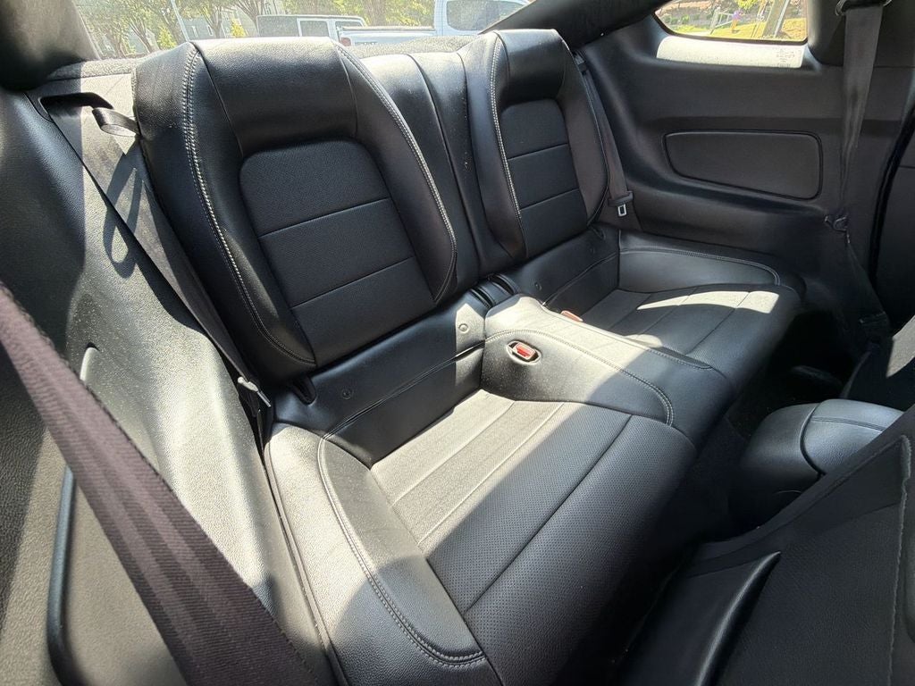 2022 Ford Mustang EcoBoost Premium