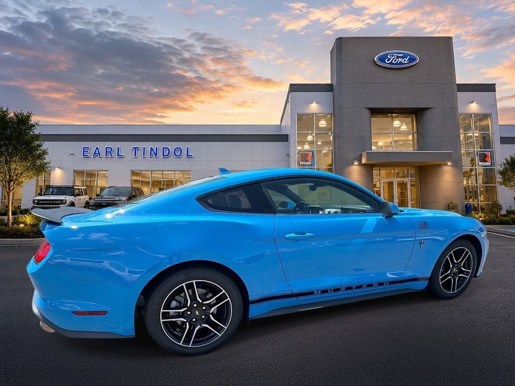 2022 Ford Mustang EcoBoost Premium