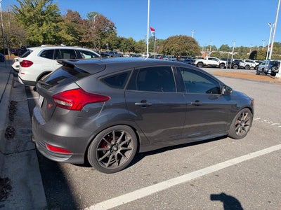 2017 Ford Focus ST