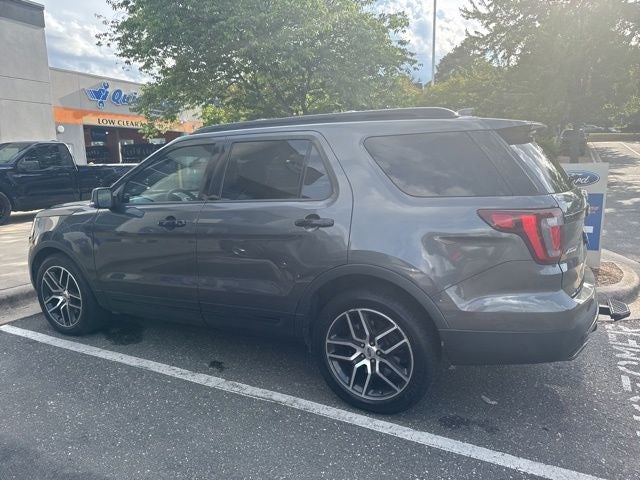 2017 Ford Explorer Sport