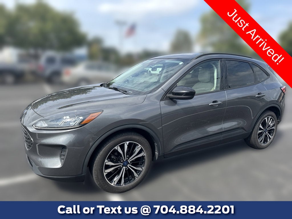 2022 Ford Escape Hybrid SE